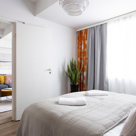 Stylish Flat In Trendy Kallio Хельсинки Экстерьер фото