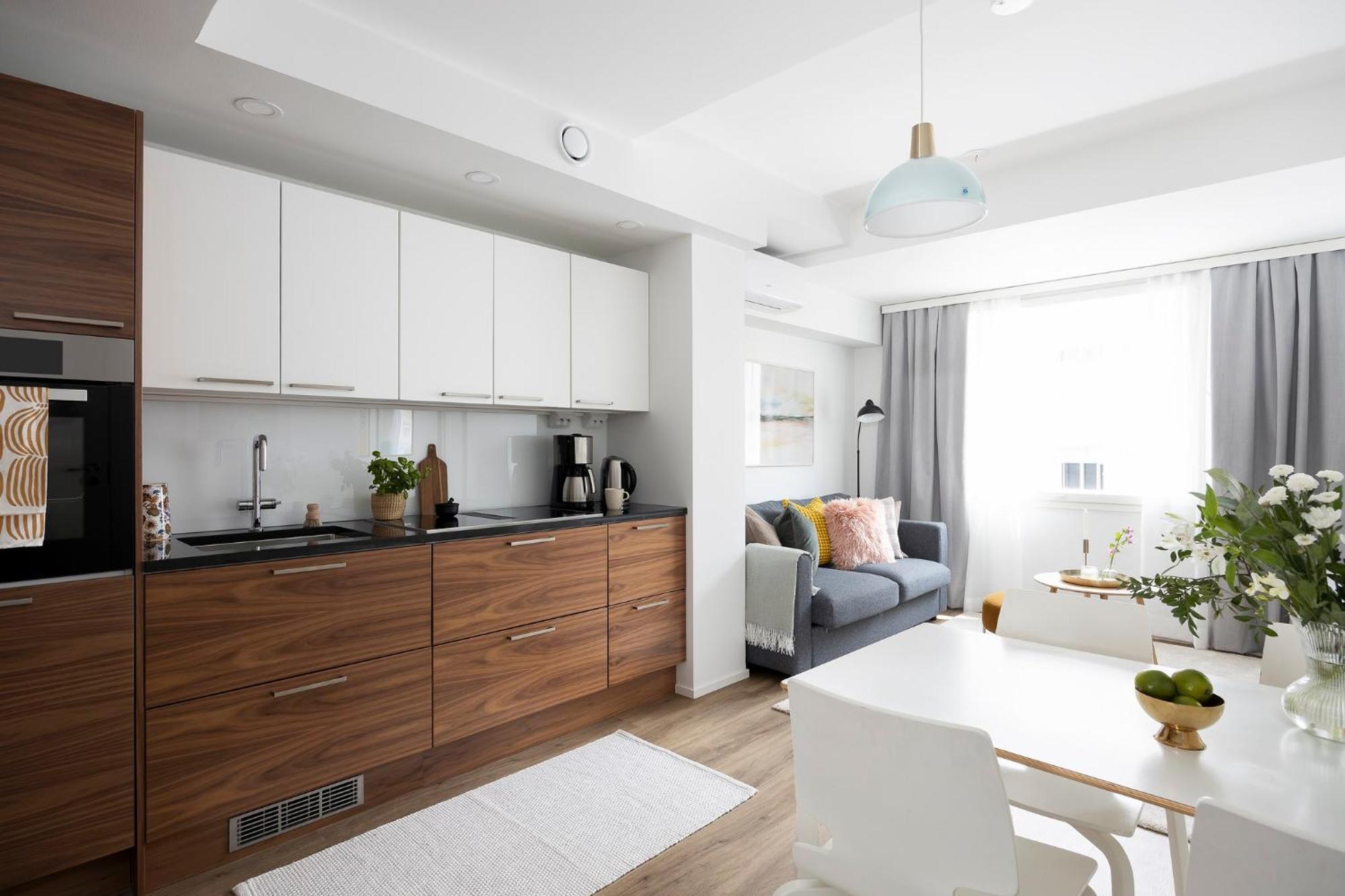 Stylish Flat In Trendy Kallio Хельсинки Экстерьер фото
