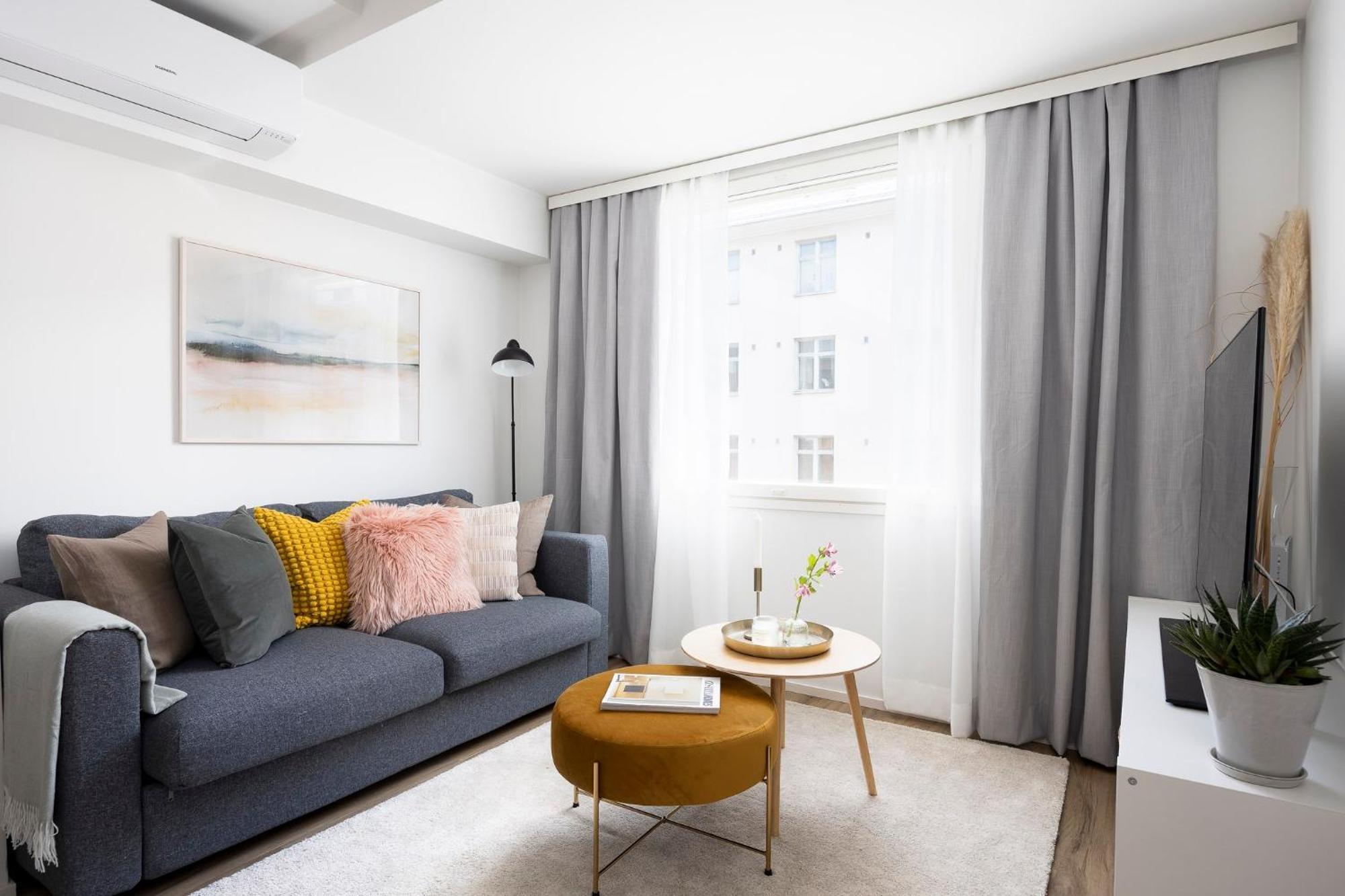 Stylish Flat In Trendy Kallio Хельсинки Экстерьер фото